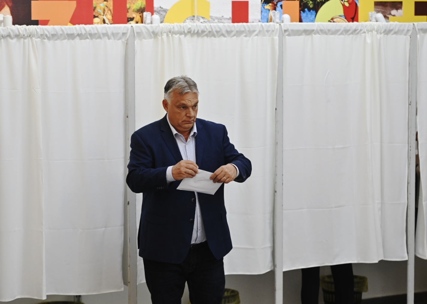 Orbán mégis utcai harcos lesz?