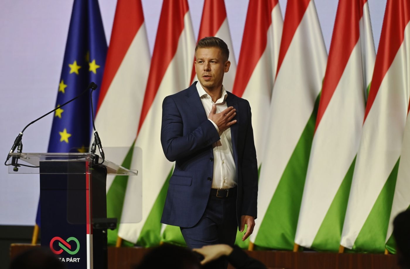 Az uniós pénzekért indult Brüsszelbe Magyar Péter
