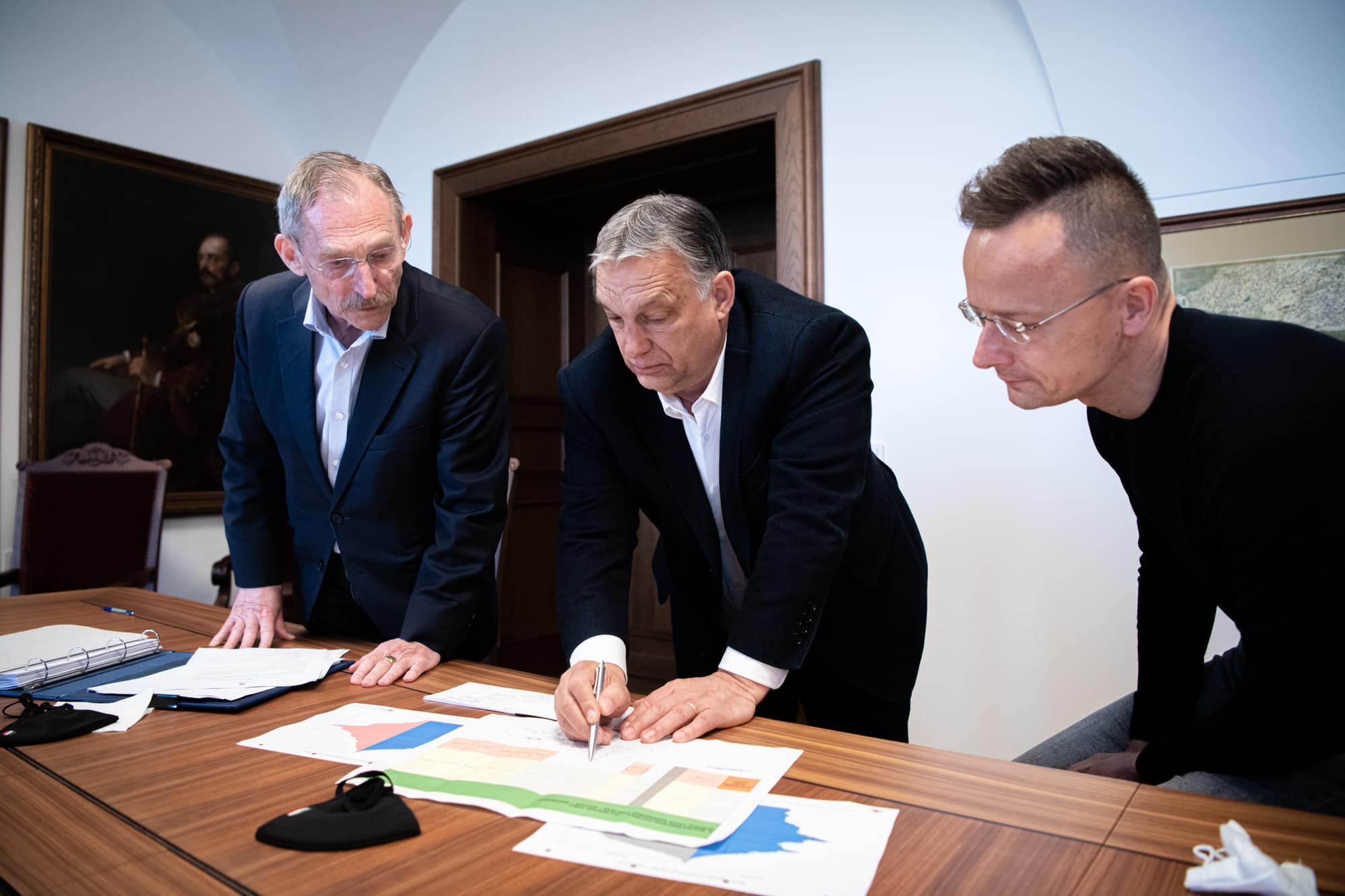 Minden hatalomnak szüksége van fékekre